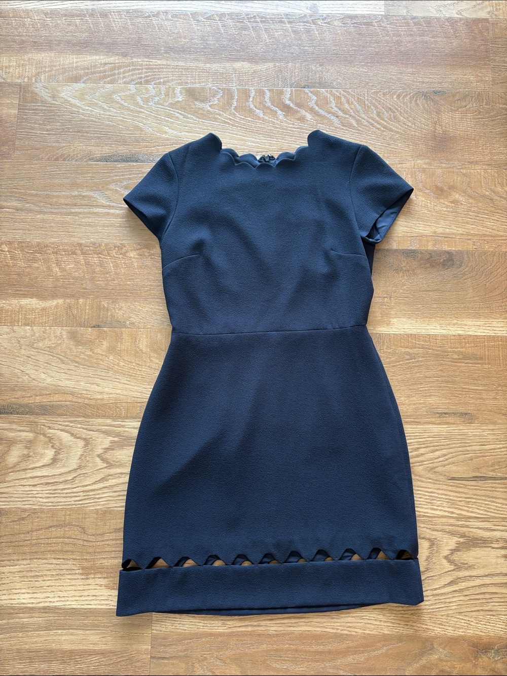 Club Monaco Navy Scallop Trim Short-Sleeve Dress
